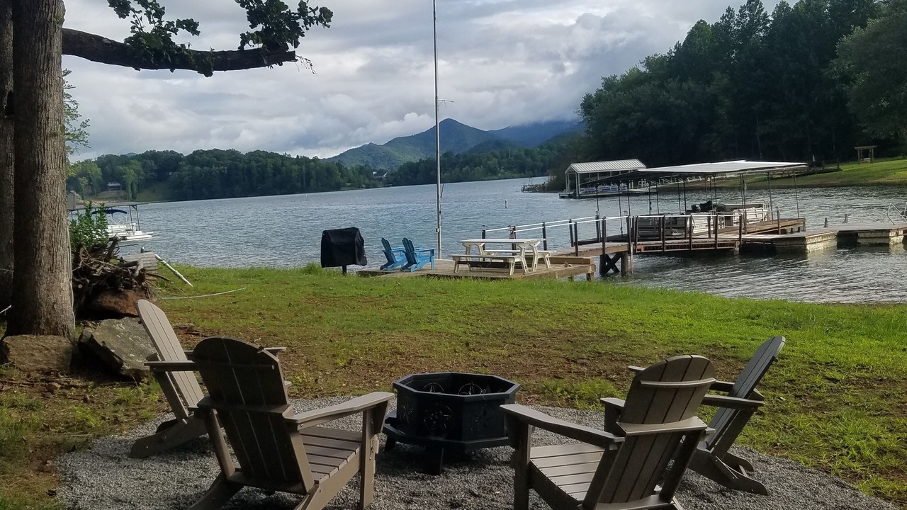 Photo of Others in Hiawassee