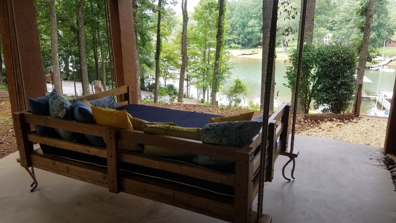 Photo of Others in Hiawassee