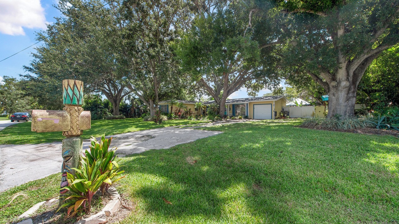Photo of Outdoor in Florida Ridge