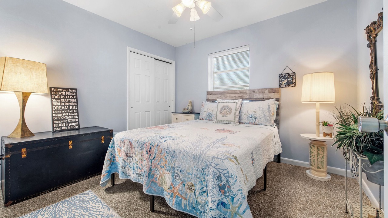 Photo of Bedroom in Florida Ridge