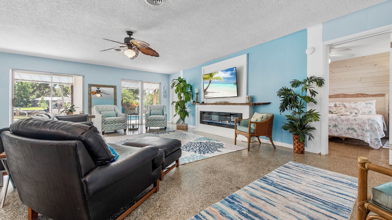 Photo of Livingroom in Florida Ridge