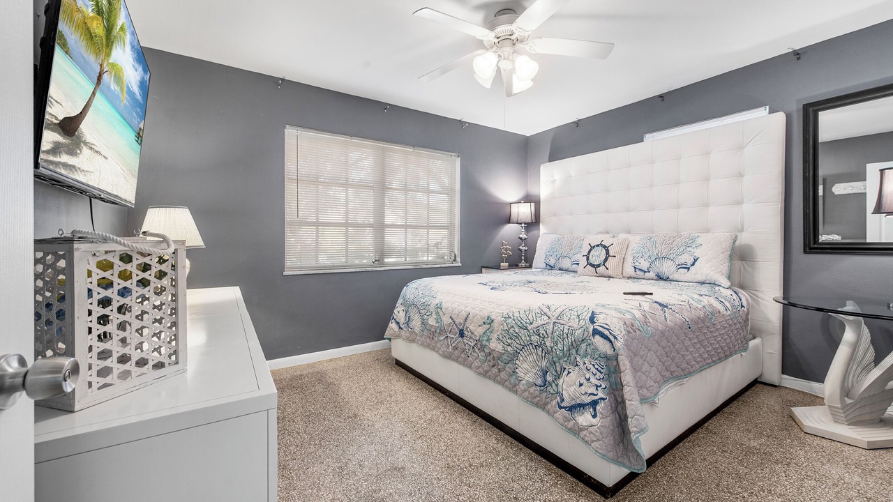 Photo of Bedroom in Florida Ridge