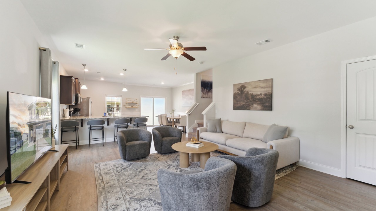 Photo of Livingroom in Port Wentworth