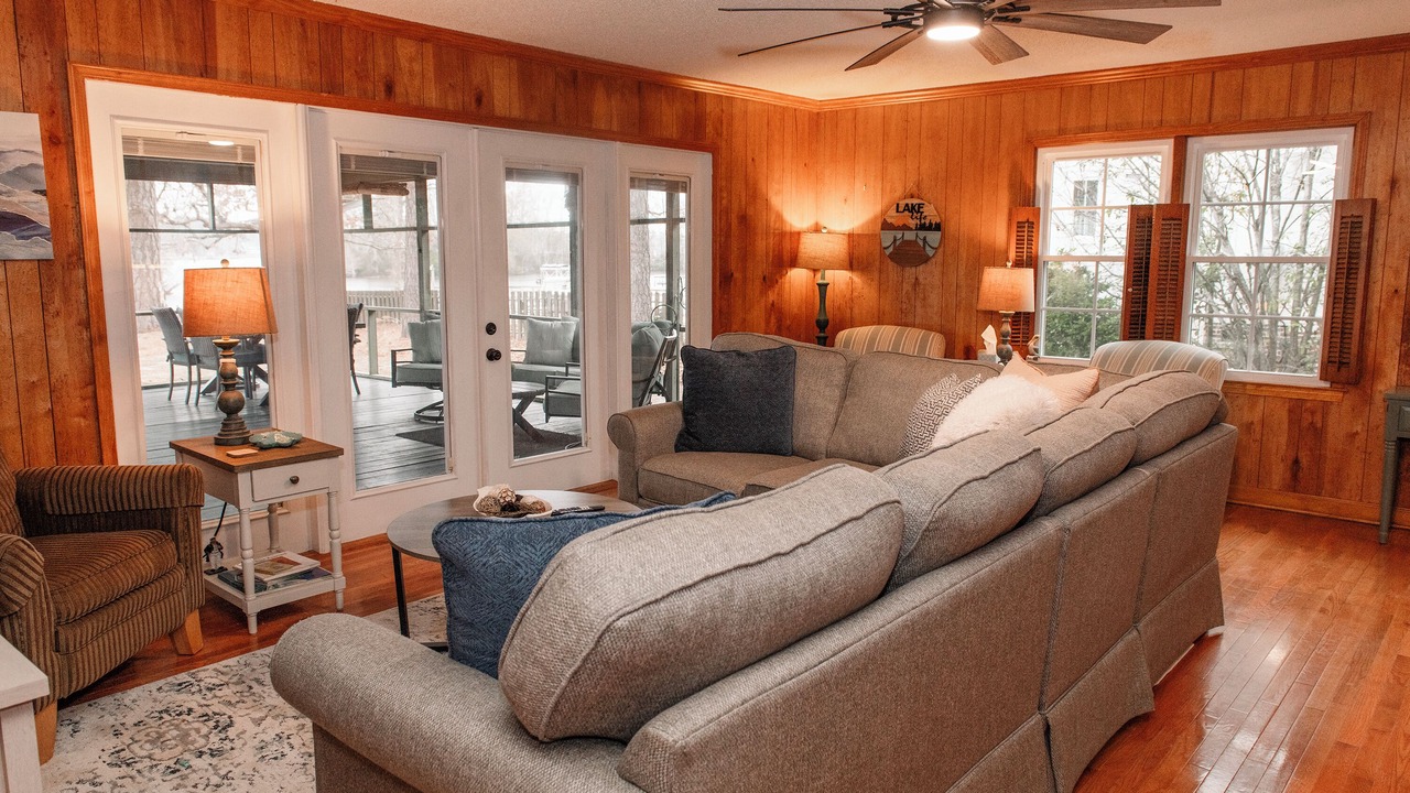 Photo of Livingroom in Summerton