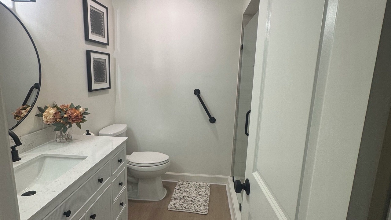Photo of Bathroom in Winter Springs