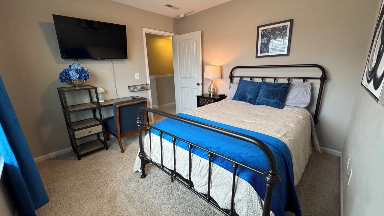 Photo of Bedroom in Southeast Raleigh