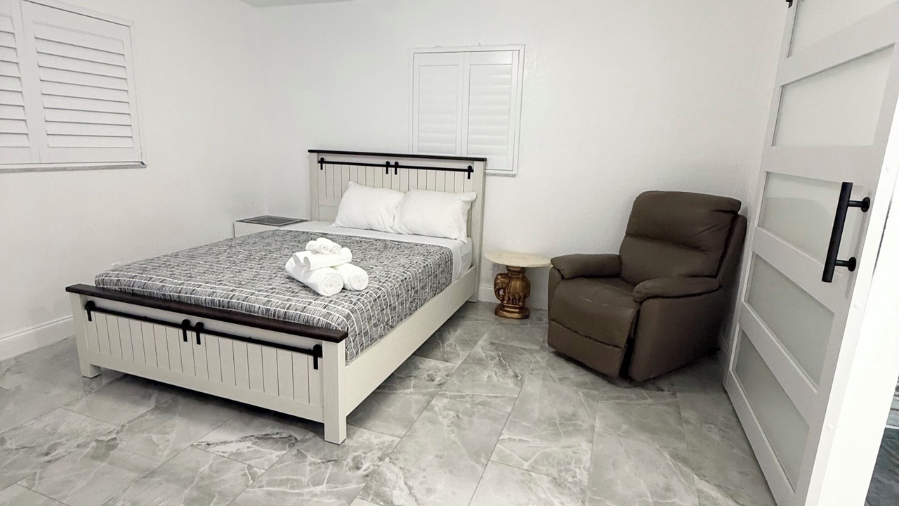 Photo of Bedroom in Shore Acres