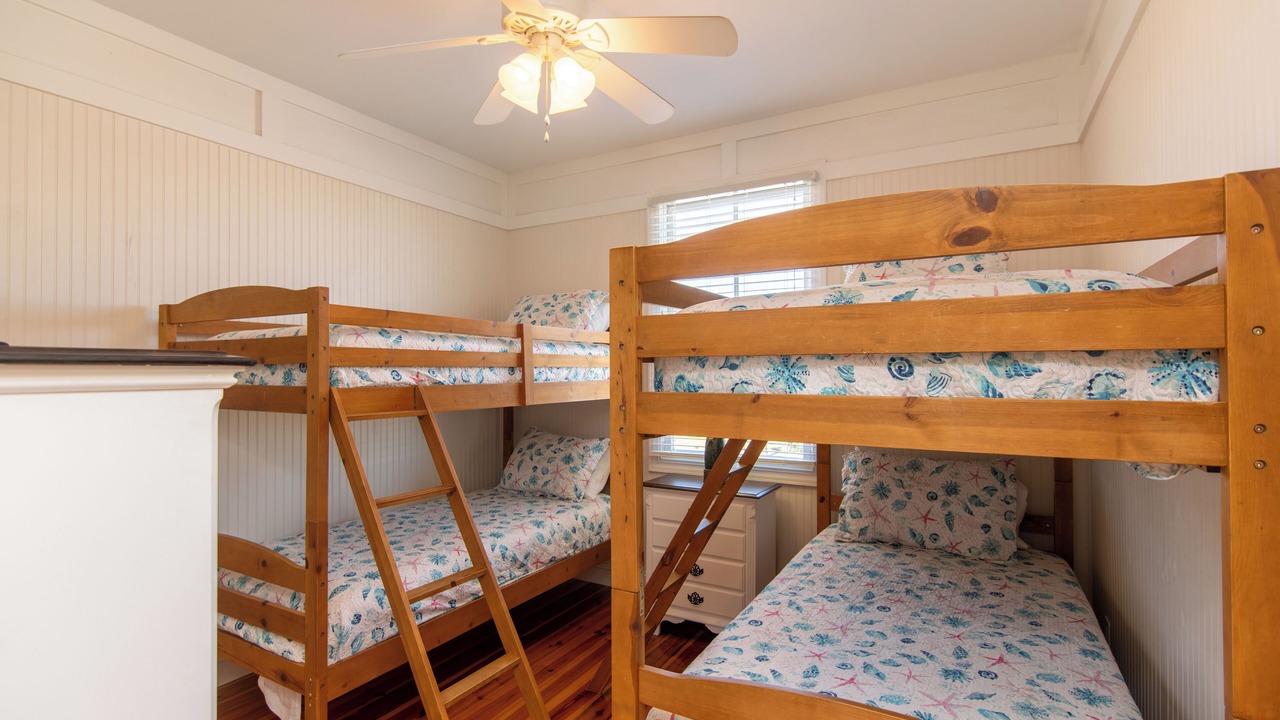 Photo of Bedroom in Edisto Island