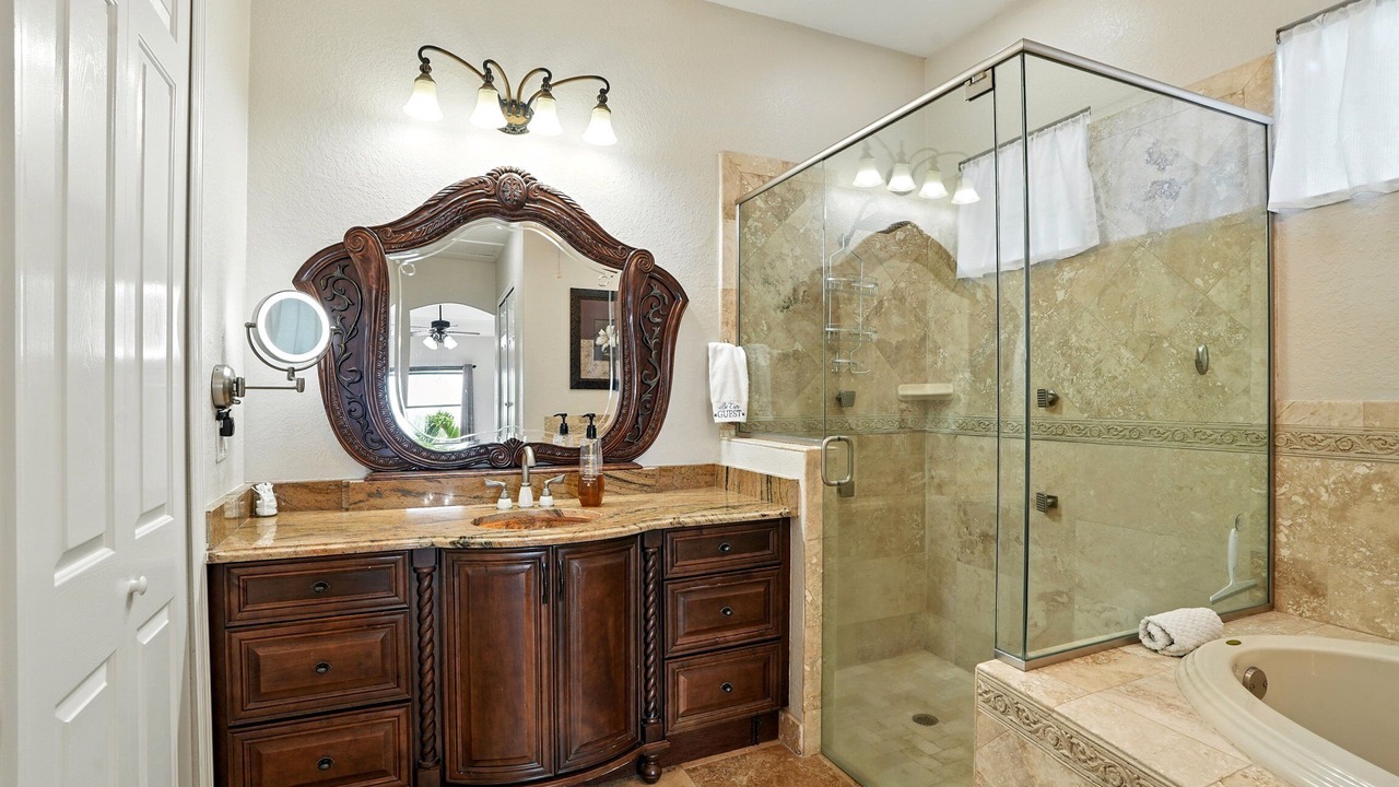 Photo of Bathroom in Mariner