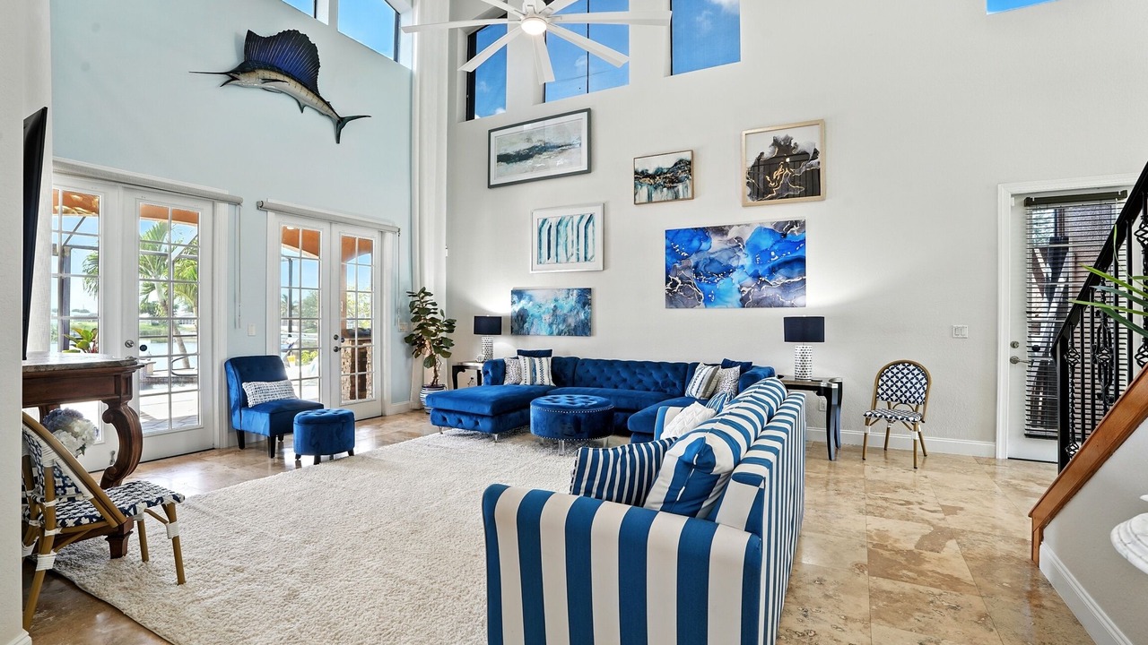 Photo of Livingroom in Mariner