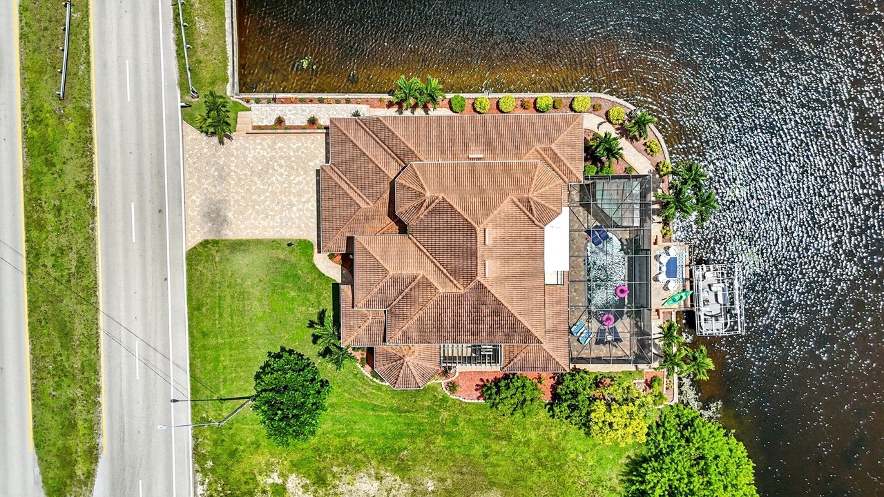 Photo of Outdoor in Mariner