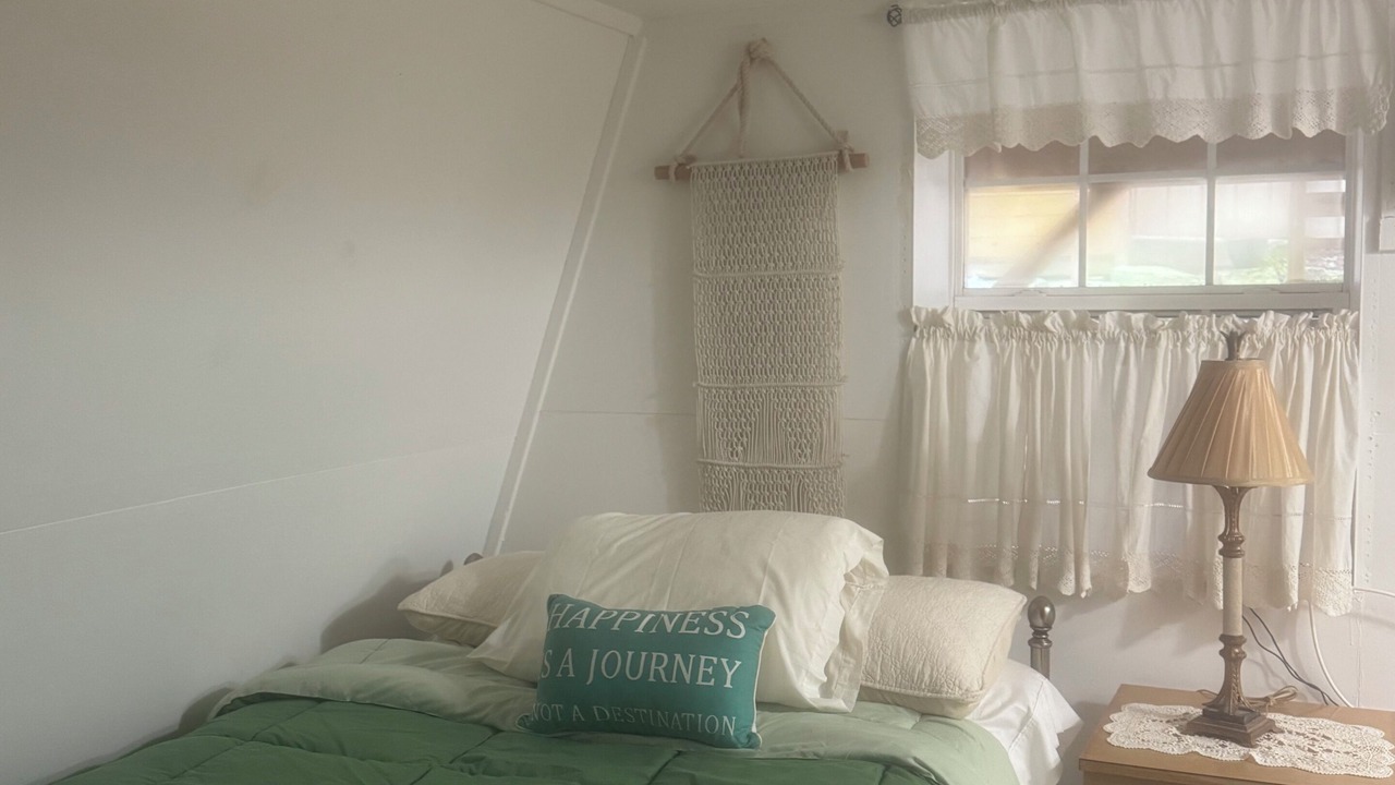 Photo of Bedroom in Leesville