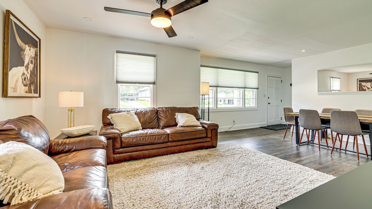 Photo of Livingroom in Greer