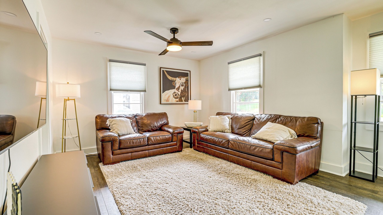 Photo of Livingroom in Greer