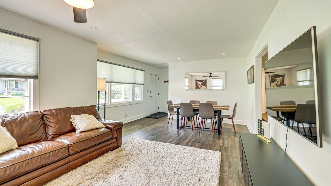 Photo of Livingroom in Greer