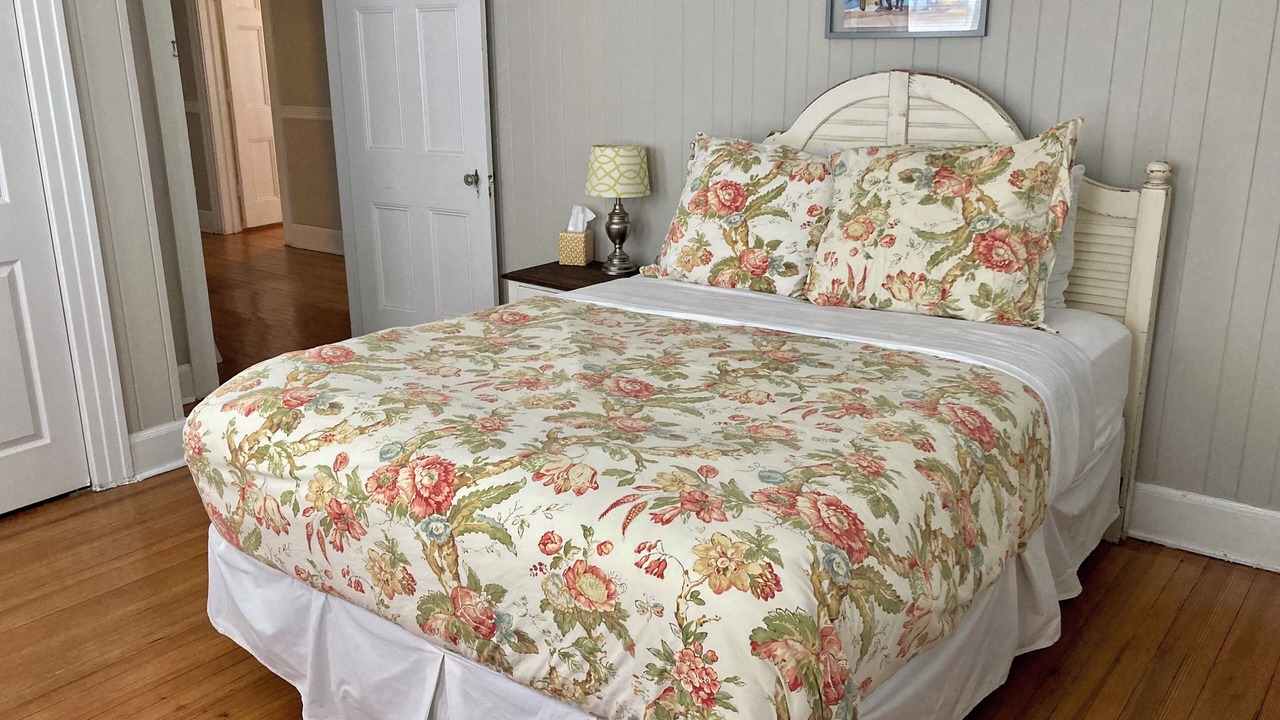 Photo of Bedroom in Richmond Hill