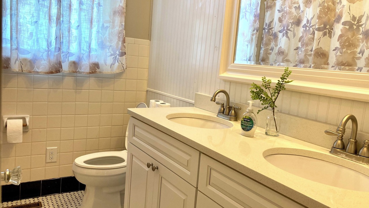 Photo of Bathroom in Richmond Hill