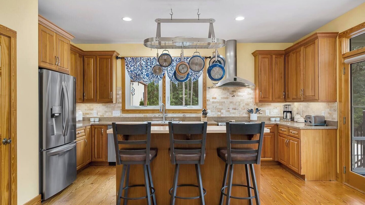 Photo of Kitchen in Central