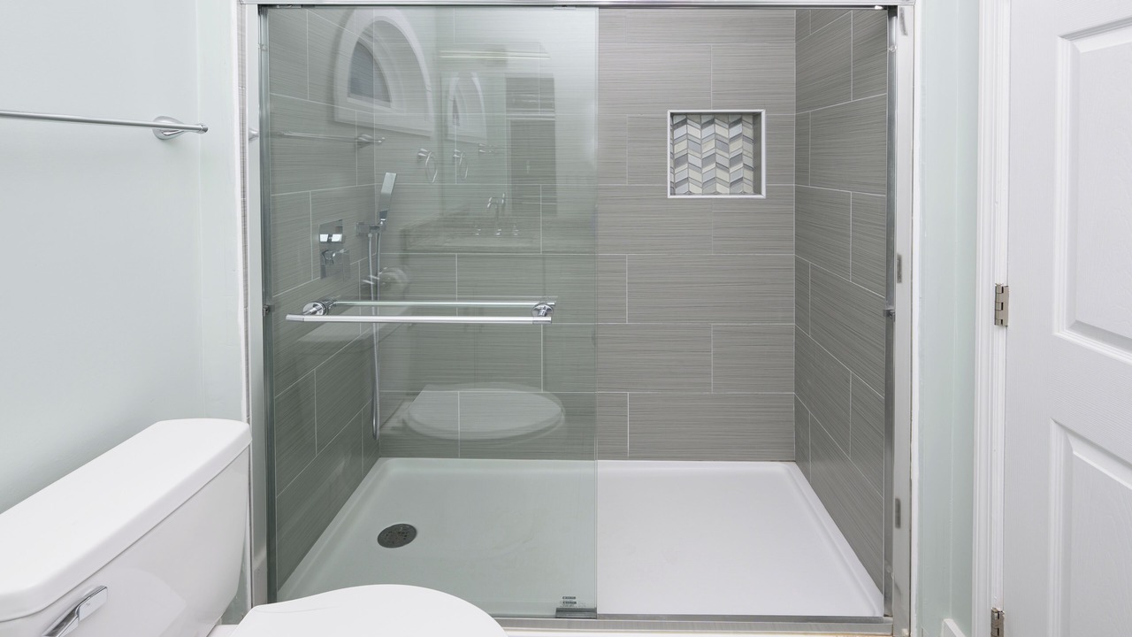 Photo of Bathroom in Inlet Harbour