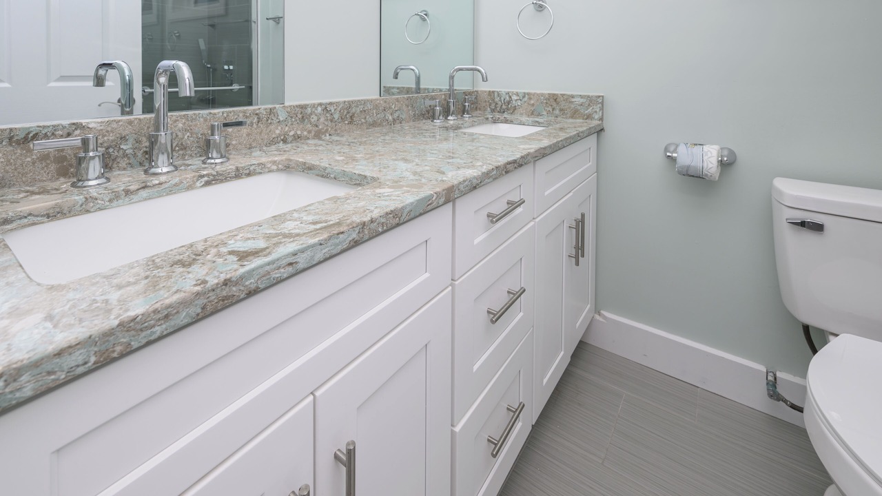 Photo of Bathroom in Inlet Harbour