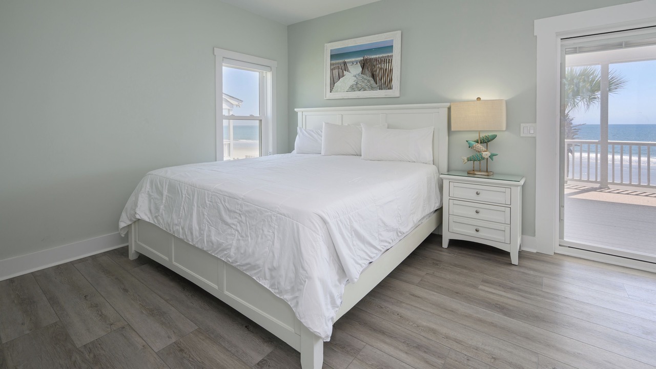Photo of Bedroom in Inlet Harbour
