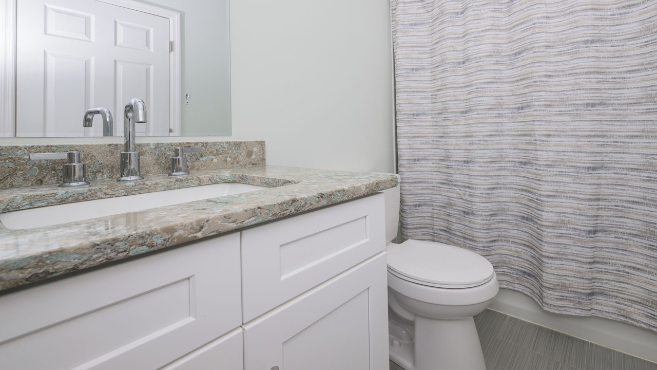Photo of Bathroom in Inlet Harbour