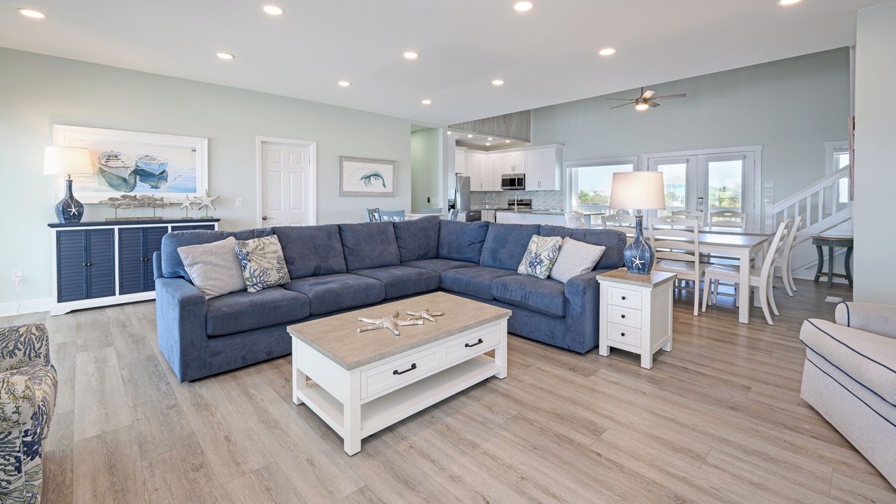 Photo of Livingroom in Inlet Harbour