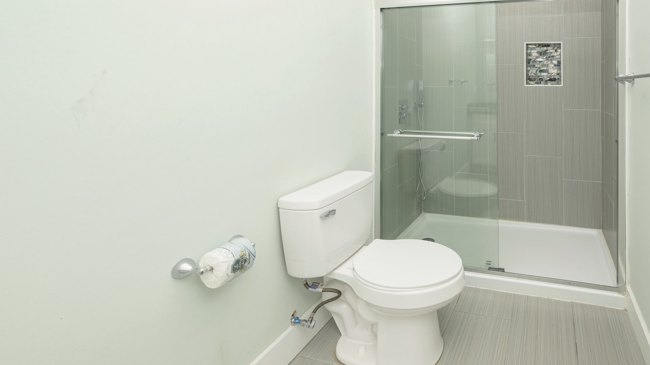 Photo of Bathroom in Inlet Harbour