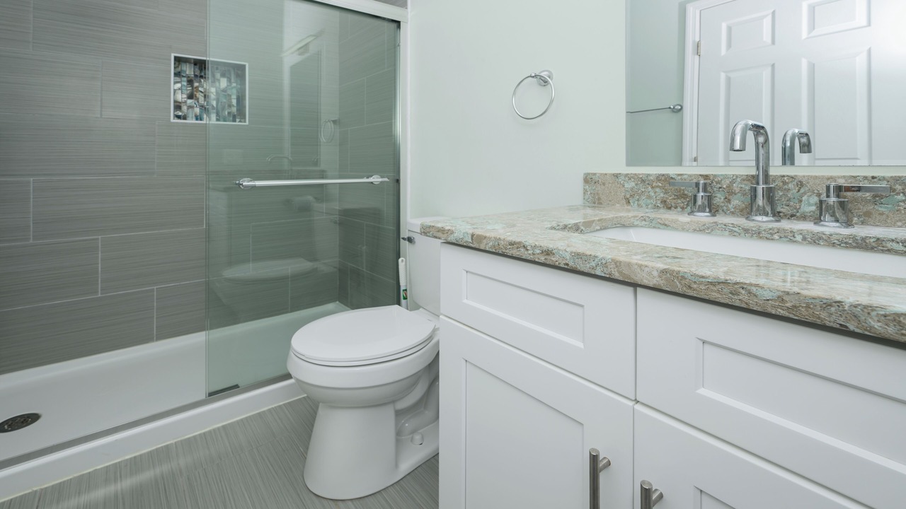 Photo of Bathroom in Inlet Harbour