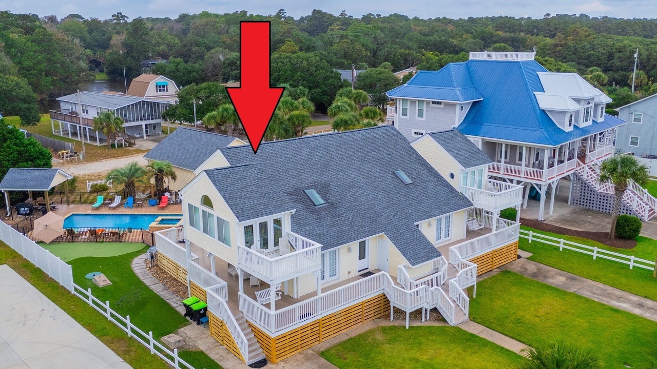Photo of Outdoor in Long Bay Estates