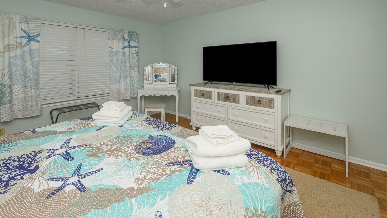 Photo of Bedroom in Long Bay Estates