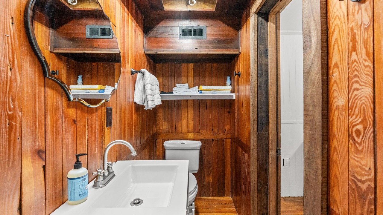 Photo of Bathroom in Georgetown