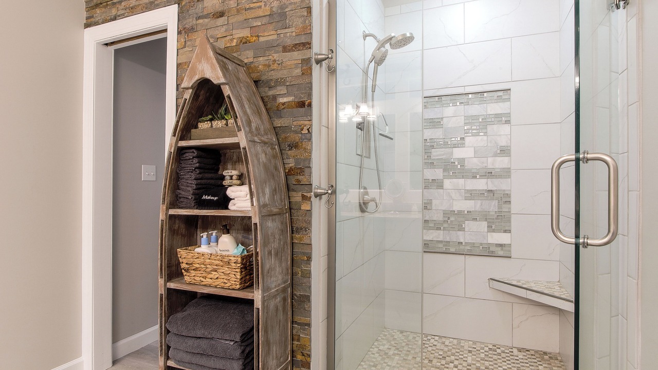 Photo of Bathroom in Cross Hill