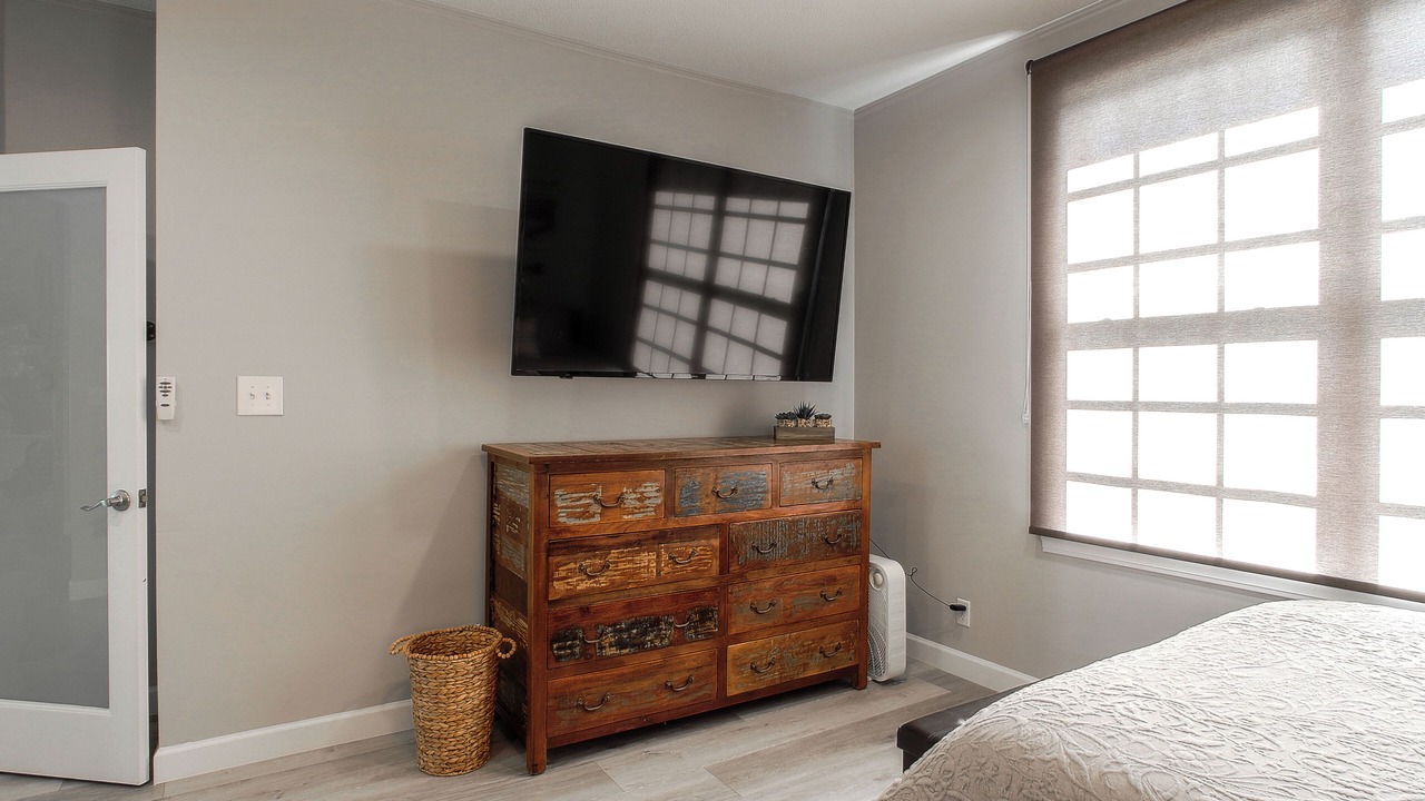 Photo of Bedroom in Cross Hill