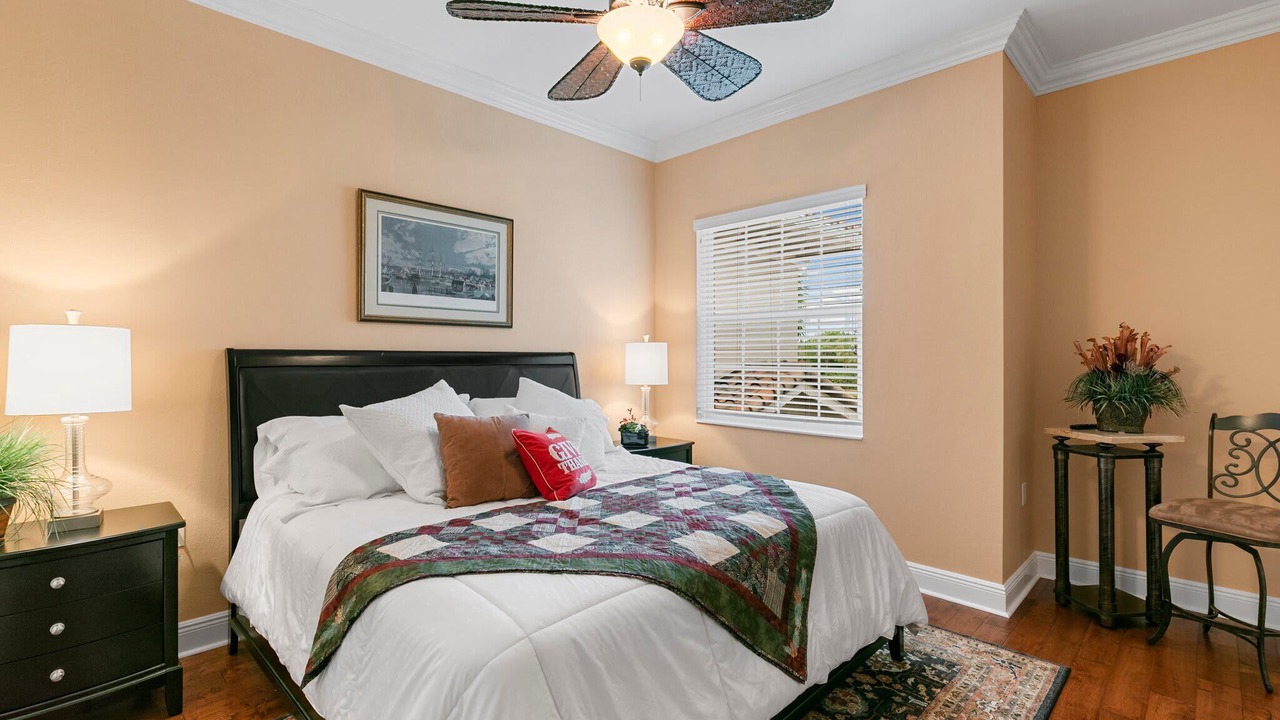 Photo of Bedroom in Naples