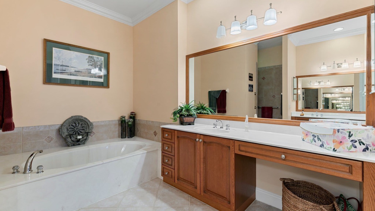 Photo of Bathroom in Naples