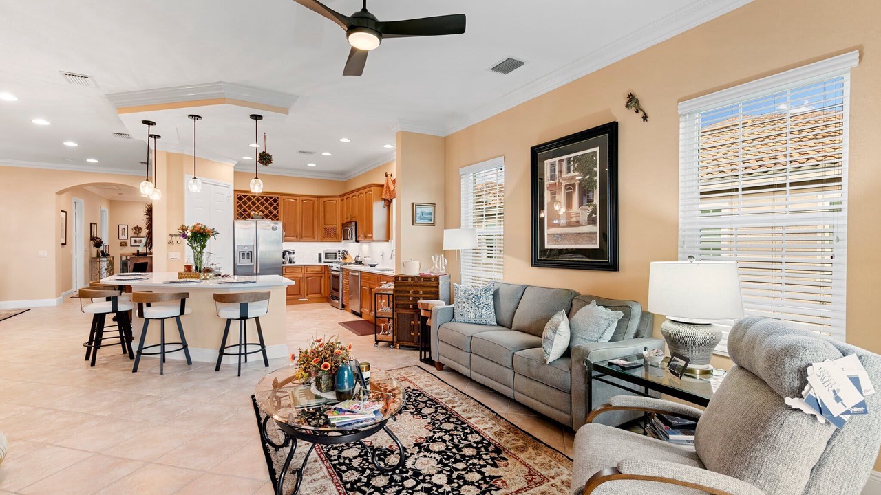 Photo of Livingroom in Naples