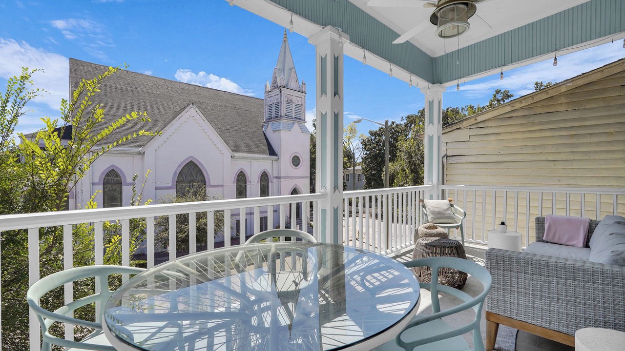 Photo of Outdoor in Savannah Victorian District