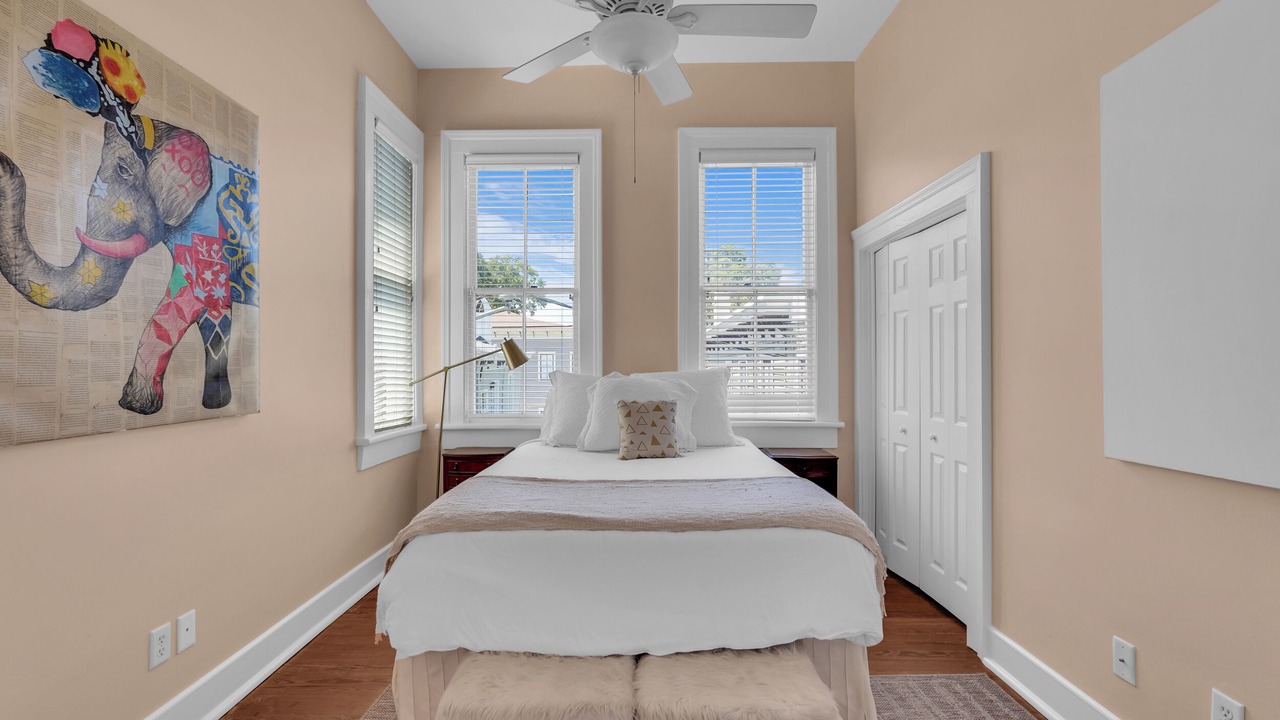 Photo of Bedroom in Savannah Victorian District