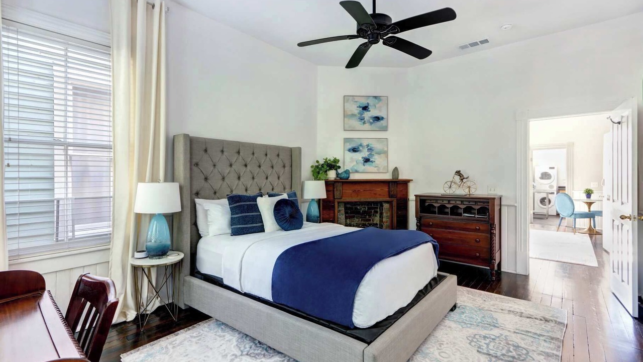 Photo of Bedroom in Beach Institute