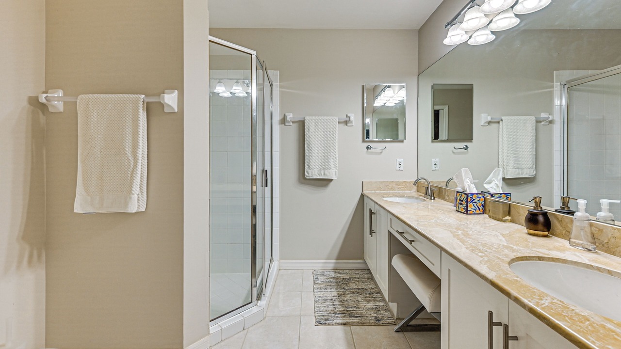 Photo of Bathroom in Ole