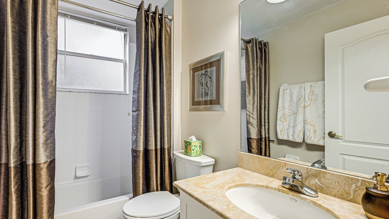 Photo of Bathroom in Ole