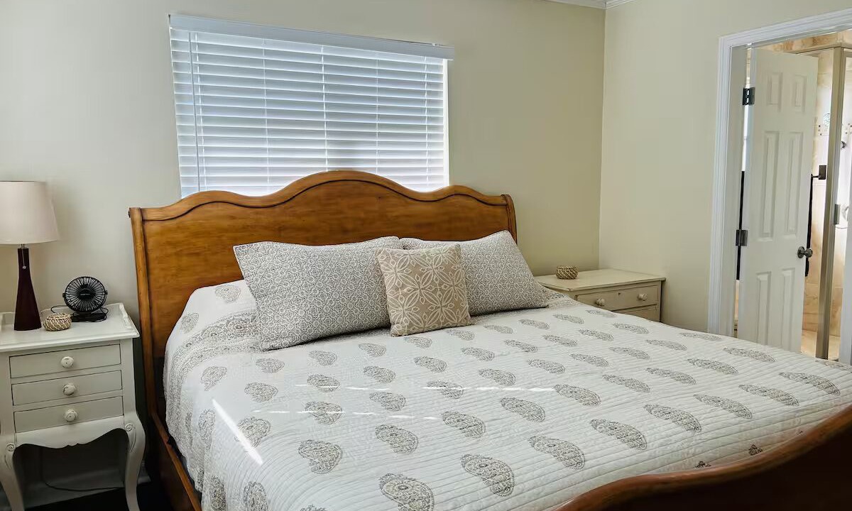 Photo of Bedroom in Goodland