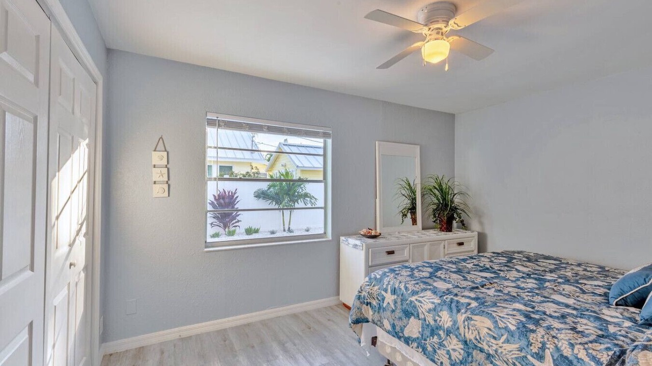 Photo of Bedroom in Gulfport