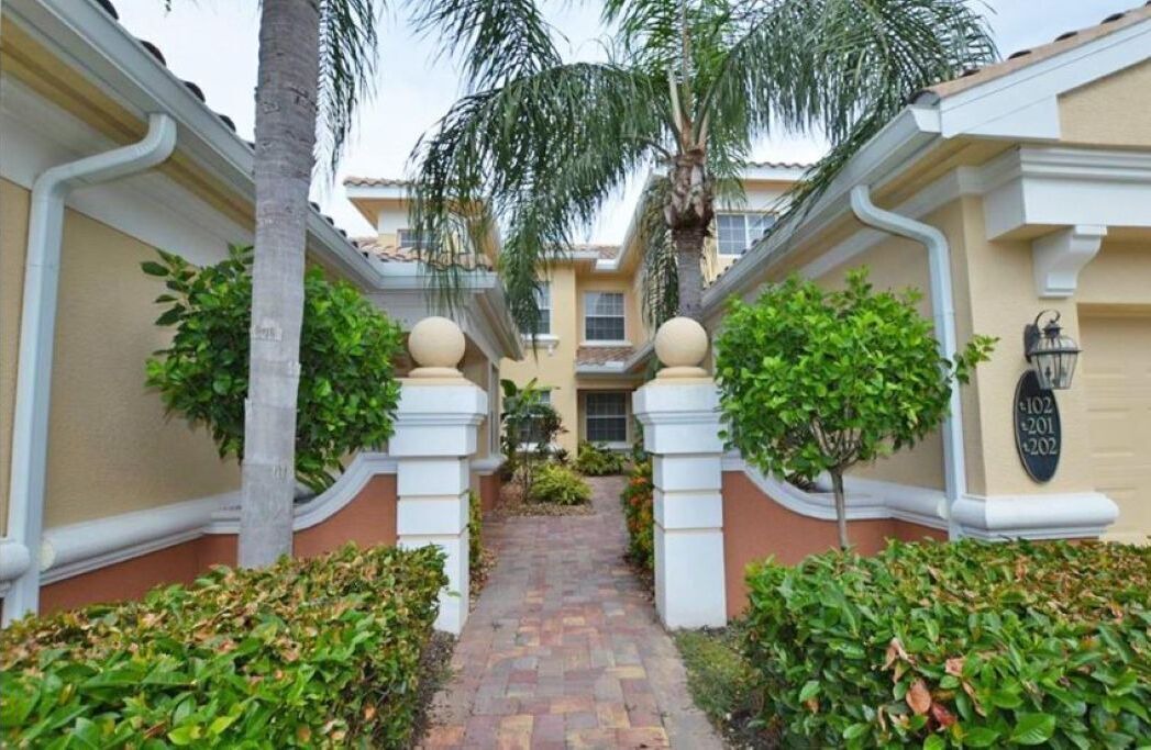 Photo of Outdoor in Naples