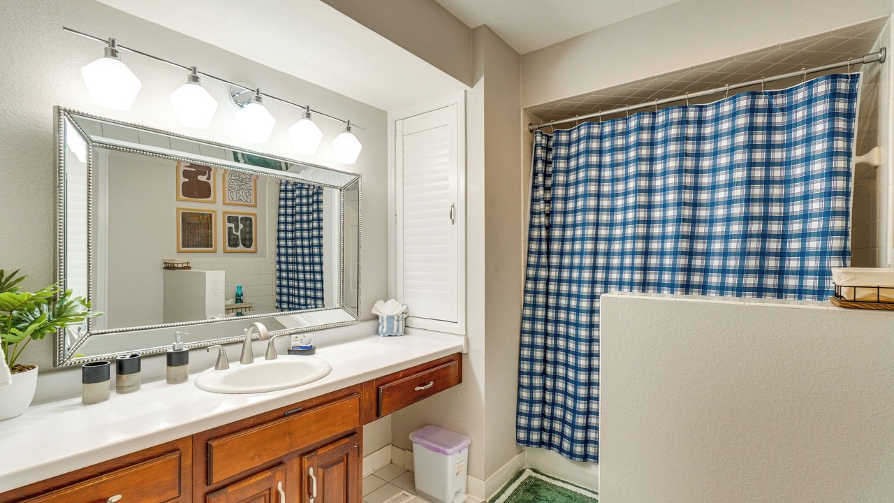 Photo of Bathroom in Clinton