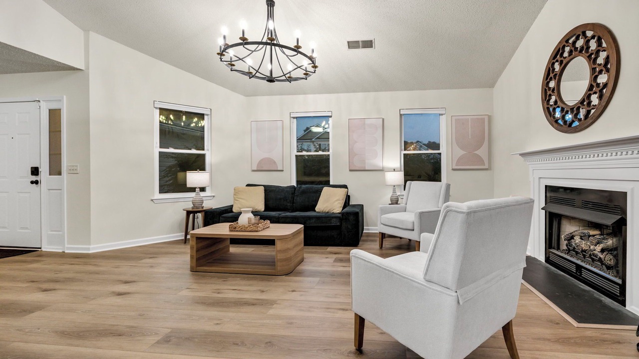 Photo of Livingroom in State Park
