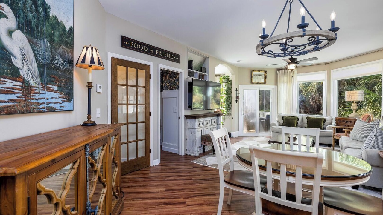 Photo of Bedroom in Saint Helena Island