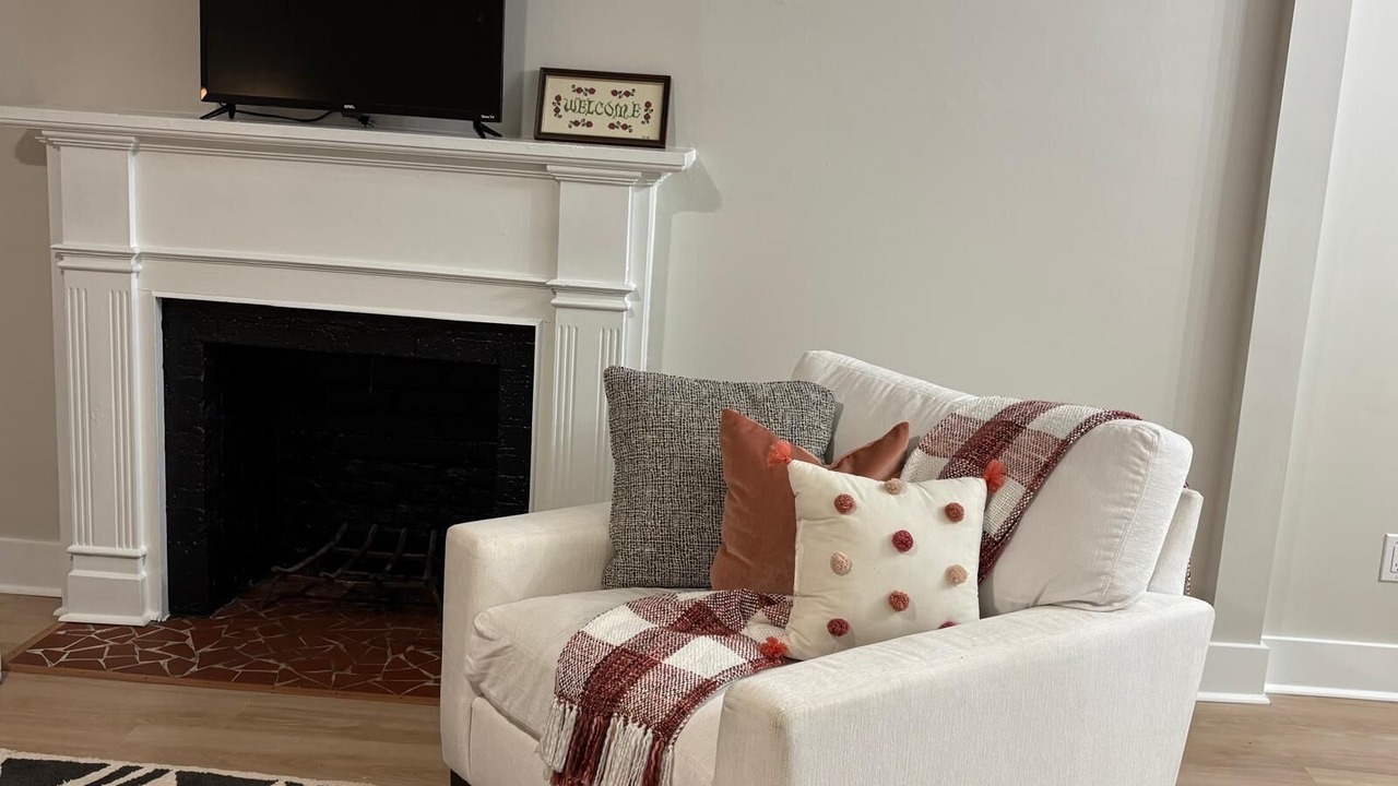 Photo of Livingroom in Dunn