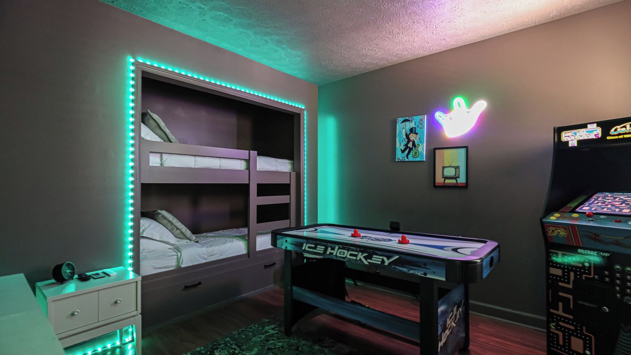 Photo of Bedroom in Whitemarsh Island